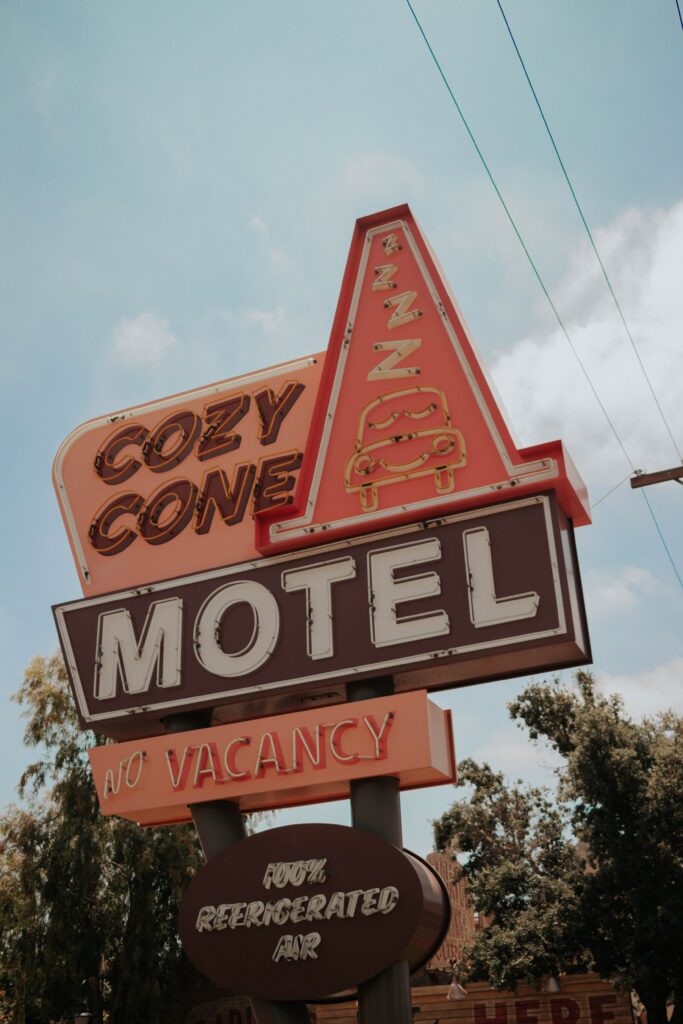 Cozy Cone Motel Sign